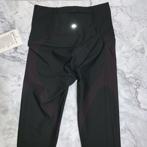 Lululemon Mapped Out High Rise Tight 28” NWT - Picture 5 of 8